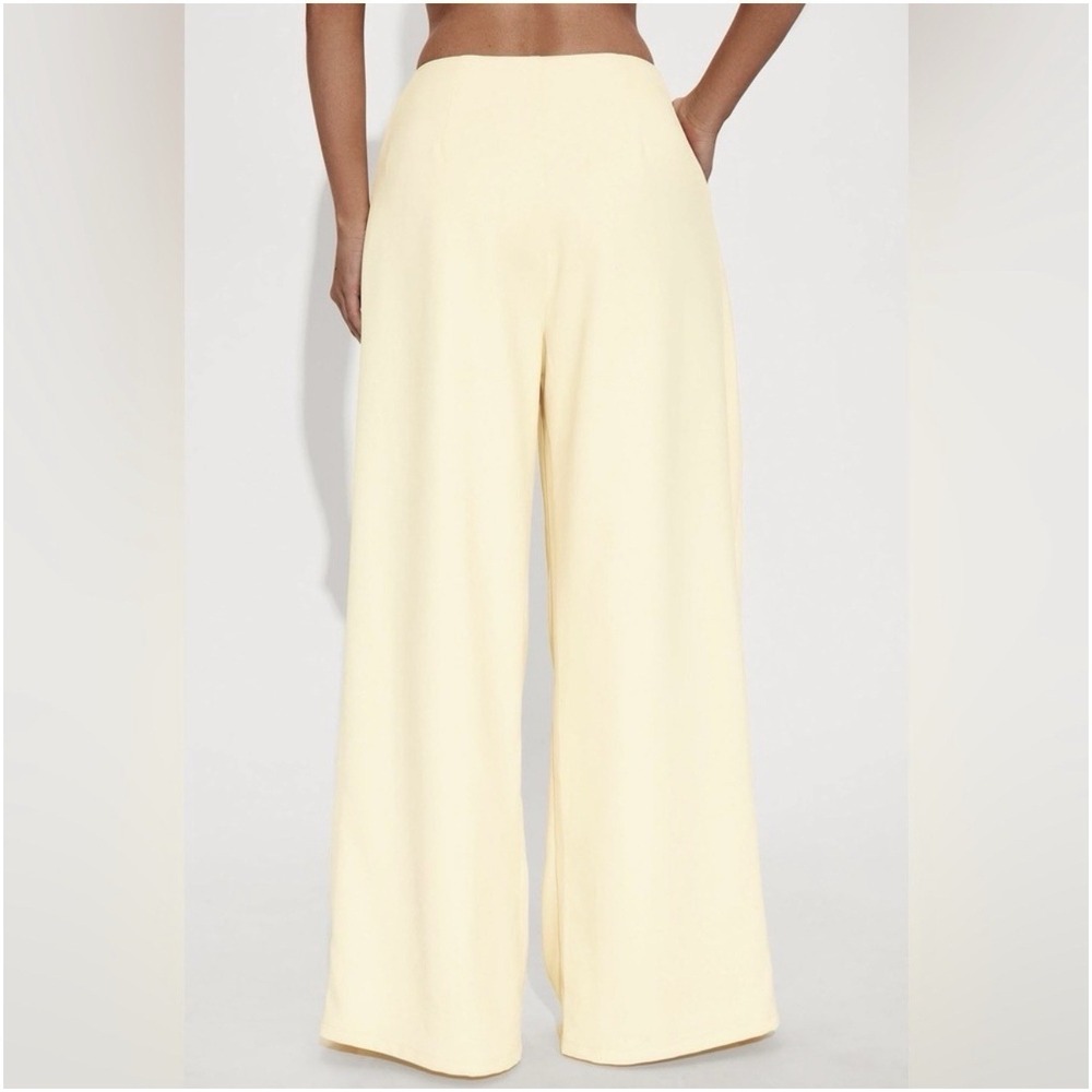 NWT Fashion Nova Blair Wide Leg Butter Office Career Pants Sz 1X - Picture 2 of 8